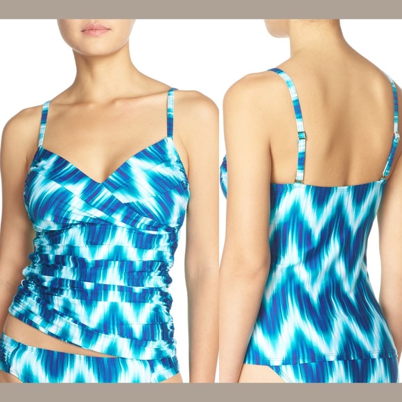 NWT! La Blanca New Wavy Print Tankini Bikini Top in Blue [SZ 6‎ ] - Picture 1 of 8